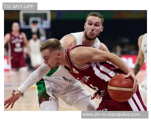 男篮蓝队对阵立陶宛精彩比赛录像回放与精彩瞬间分析